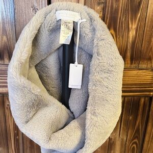 The White Company Soft Gray Faux Fur Accessory
